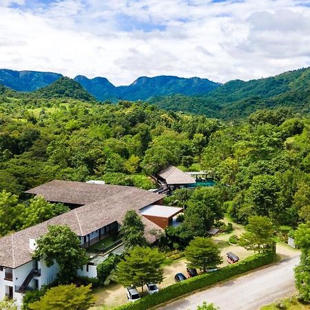 Rain Tree Khao Yai Hotel Pak Chong Eksteriør bilde