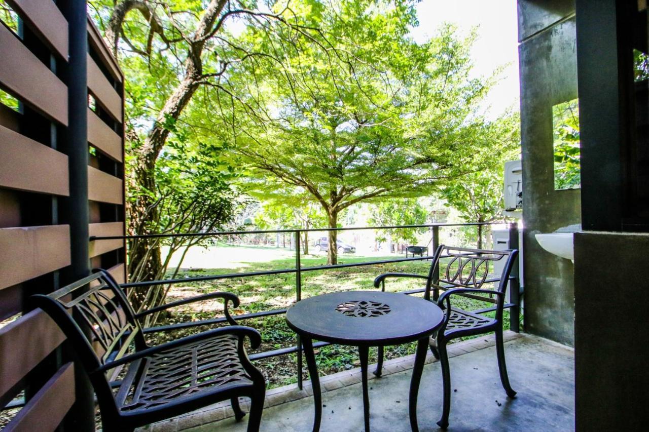 Rain Tree Khao Yai Hotel Pak Chong Eksteriør bilde